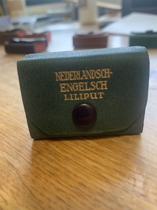 Item #048386 Liliput-Woordenboekje: Nederlandsch-Engelsch. Stokvis